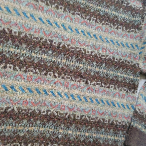 Vintage Knit Wool Sweater - Picture 6 of 11